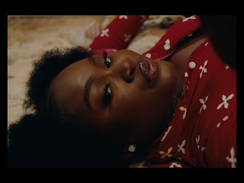 Raebel - Kash and Karry (Official Video)