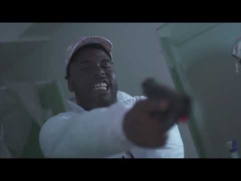 Benjii Olay Ft. Lil Hot (Go Krazy)