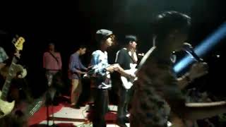 Download lagu Monkey boots-tunggulah tunggu cover(weednesday official) mp3 Download lagu Monkey boots-tunggulah tunggu cover(weednesday official) mp3