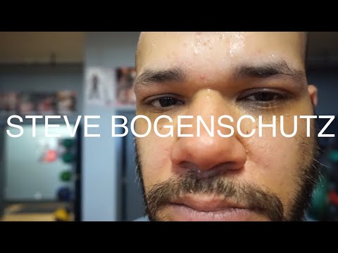 STEVE BOGENSCHUTZ 205 MIXED MARTIAL ARTIST
