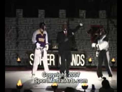 Shane Baker v Troy Whaley - 2006 NBL Supergrands