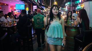 Download lagu 🇲🇾Kuala Lumpur Malaysia | Nightlife in Bukit Bintang 1:00 AM mp3