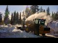 Snow Removal | Cat® 906-907-908 Next Generation Compact Wheel Loaders