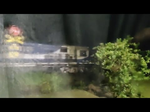 Trem locotrol sentido LFC Porto #trensbrasil #ferroviabrasileira #trains #scbrasil #rumo #railroad 