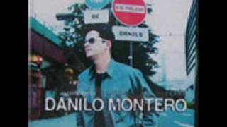 Junto a Sus Pies Lyrics English Translation