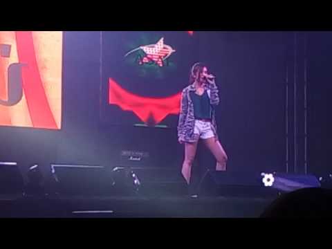 Angelica Bianca Lapuz aka Angel Lapuz "LIVE sing & dance  Mash-up" Performance @Dickies 2017