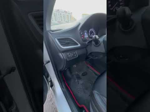 фото hyundai solaris ii 0