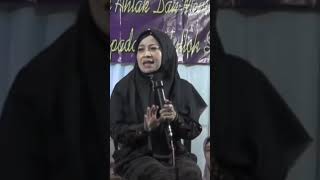 Download lagu ceramah lucu Umi Hj. Aah Nurul Muhibah mp3