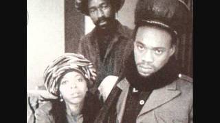 Black Uhuru - I Love King Selassie