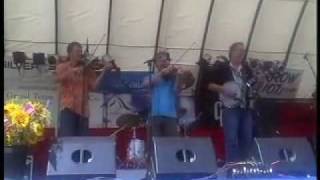 Wheel Hoss: Tony Trischka, Brian Wicklund, Casey Driessen