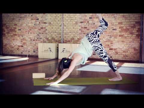 Dinamikus jóga (58 perc)