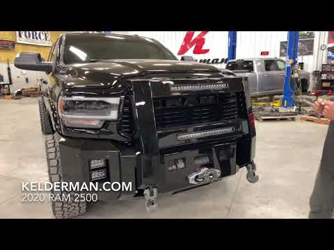 *Blacked Out* 2020 RAM 2500 - Full Air Ride!
