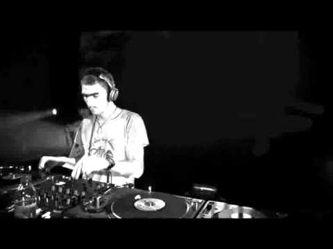 djwanka - numba 1 dj