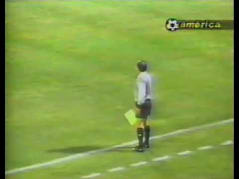 Copa América 1995: Colombia 1-0 Ecuador (10/07/1995). Narración y comentarios en español.