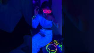 Best neon party 💚 #shorts #neonparty #trending #viral #glow #short #party #neon #birthday #party