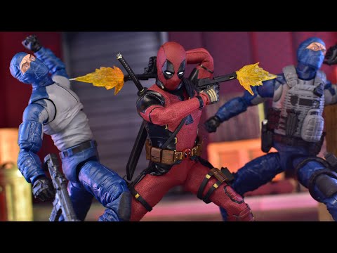 Mezco One:12 Collective Deadpool and Wolverine DEADPOOL