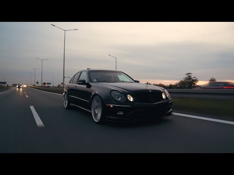 Thumbnail for MERCEDES W211 AMG look by W211