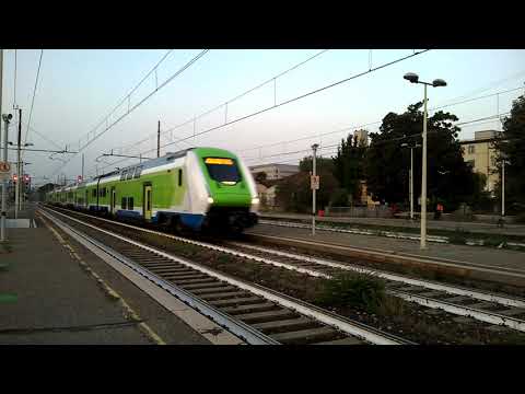 ETR521 030 Trenord - Milano Greco - 18/09/2020