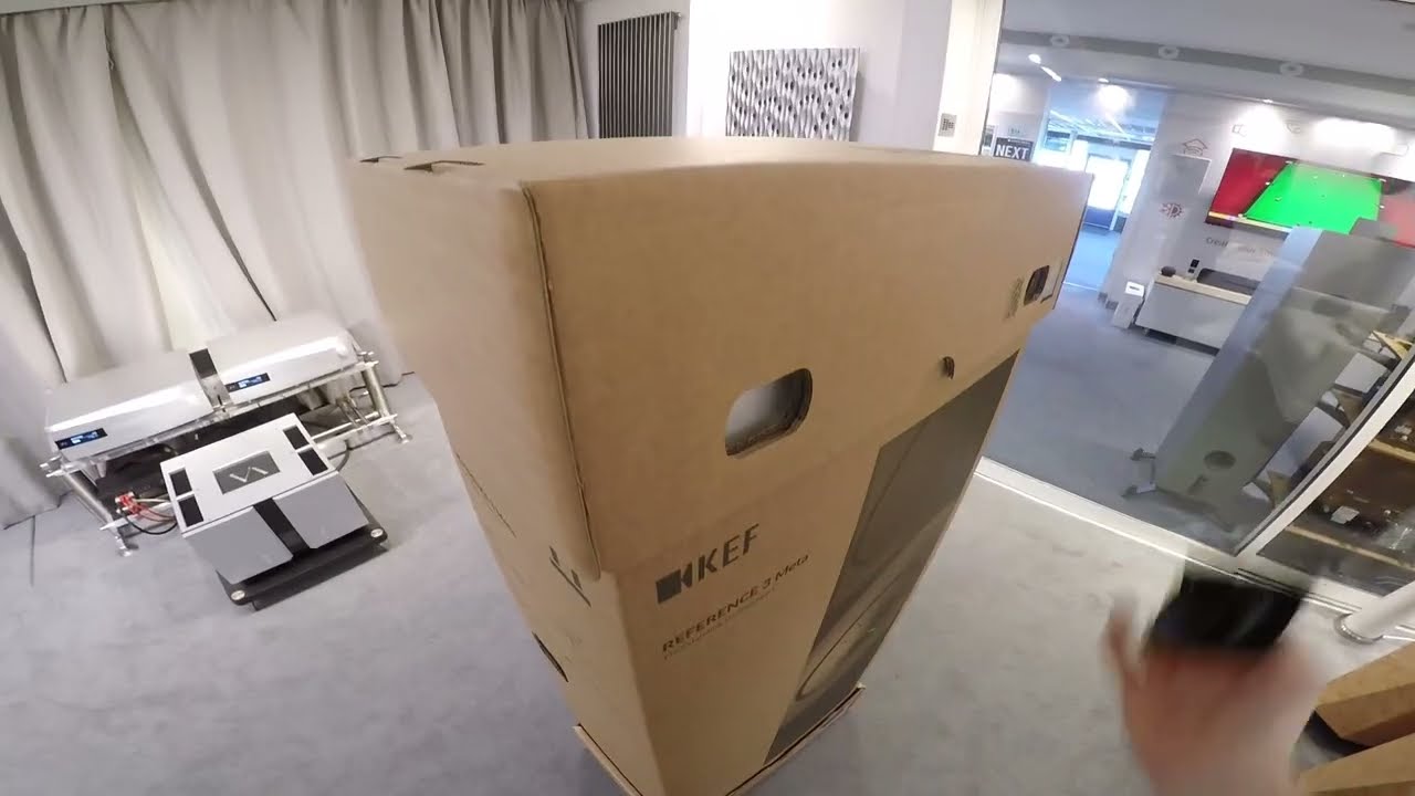 Unboxing KEF Reference 3 Meta at Martins Hi-Fi