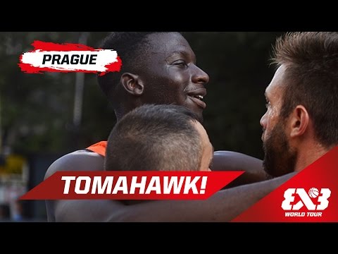 Powerful Tomahawk Dunk by Abdoulaye Loum (Paris) - Prague - 2015 FIBA 3x3 World Tour