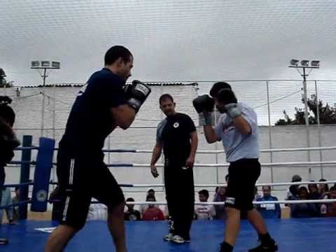 Michael Oliveira x Malvino Salvador