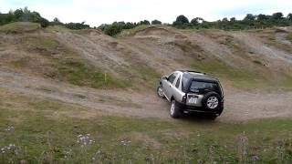 preview picture of video 'land rover freelander soft off-roading'