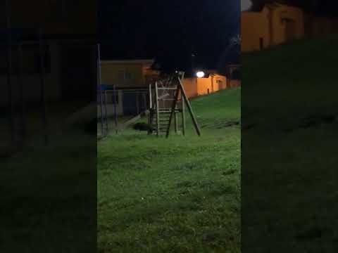 Assustador Balança da Praça do Rotary em Movimento sozinho na Madrugada