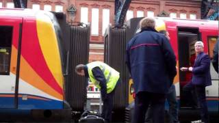 preview picture of video 'Trains Bournemouth Station | 14/1/2012'