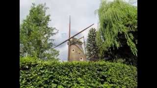 De korenmolen in Drunen voor de restauratie