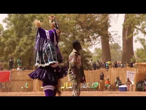 Medizinmann auf Techno