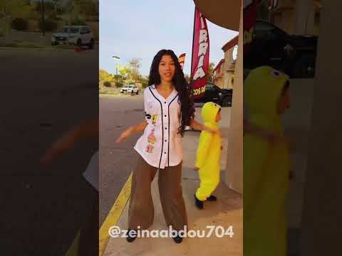 NEW 2025 TikTok Dance Mashup Trend | #viralmusic #dance #viral #mashup #2025 #music #zeinaabdou 🎧🎵🎶
