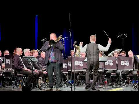 Brass Band B10 & Jos Jansen - Old Friend