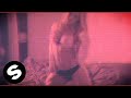 VINNE - Clothes Off (feat. Thayana Valle) [Official Music Video]