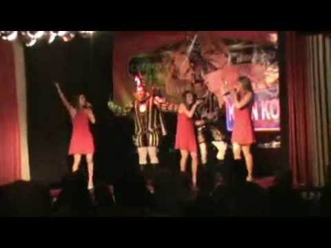 Sieke en de bubs-Vastelaovendj vandaag biej d'n Doal Hirkebosj