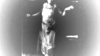 Bessie Smith - Muddy Water (A Mississippi Moan)