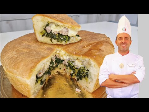 Pizza ripiena napoletana salsiccia e friarielli.Ricetta spettacolare fatta completamente a mano