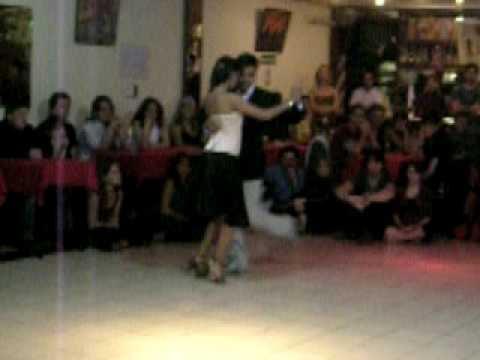  Roxana Suarez  and  Sebastian Achaval  are  dancing  to  the  tango  "  Humillacion  "