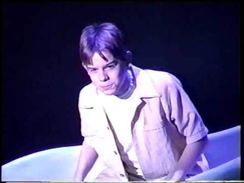 Andrew Keenan-Bolger SEUSSICAL 2000