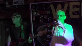 "Chainsaw Blues Band" plays Willie Nelson's "Nightlife