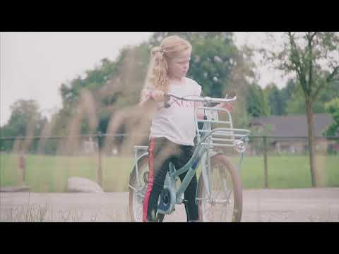 download lagu mp3 mp4 Alpina Cargo 20, download lagu Alpina Cargo 20 gratis, unduh video klip Alpina Cargo 20