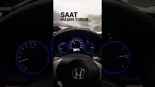 Download lagu Story WA IG Nyetir Mobil di tol saat hujan || Utopia - Hujan #shorts mp3