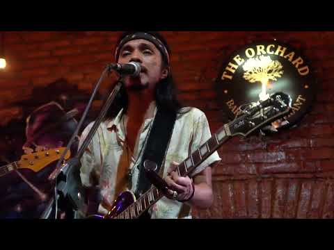 The Bardogs - Reality (Live @ The Orchard)