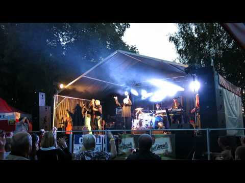 8.8.2014  Václav Neckář v Konst. Lázních: Doktor Dam Di Dam