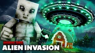 Surviving UFO Abductions in Hardcore Minecraft