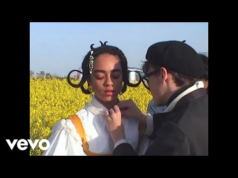 Thumbnail for Kelsey Lu - Foreign Car (Behind The Scenes #1) by video, Car, video f, vide