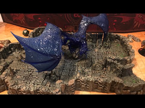 Wizkids Huge Sapphire Dragon Miniature Review!!