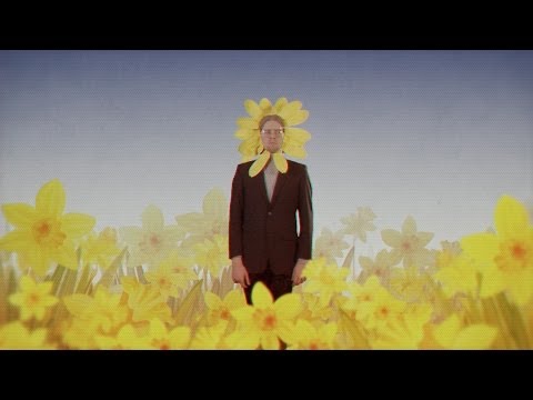 Kollektivet: Music Video - When am I supposed to Blossom?