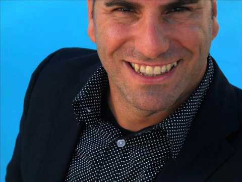 Ciao amore ciao (L. Tenco) interpretato da Enzo Latanza