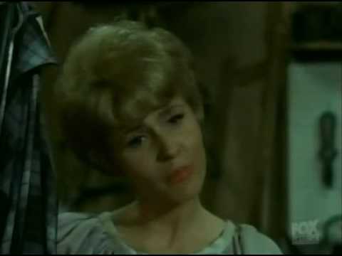 My Mother The Car - 1x02 The De Fenders