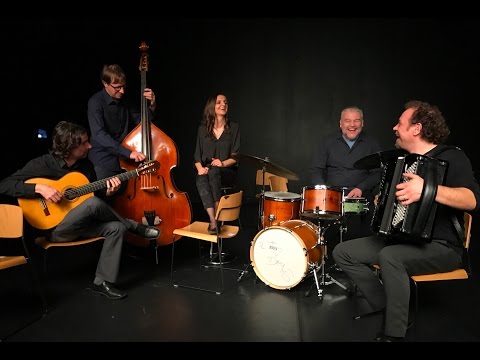 "Kažeta" - Tamara Obrovac Transhistria ensemble